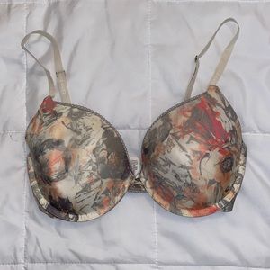 Calvin Klein 32D t-shirt bra